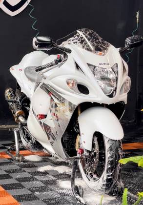 SUZUKI GSX 1300R HAYABUSA SUZUKI GSX 1300R HAYABUSA
